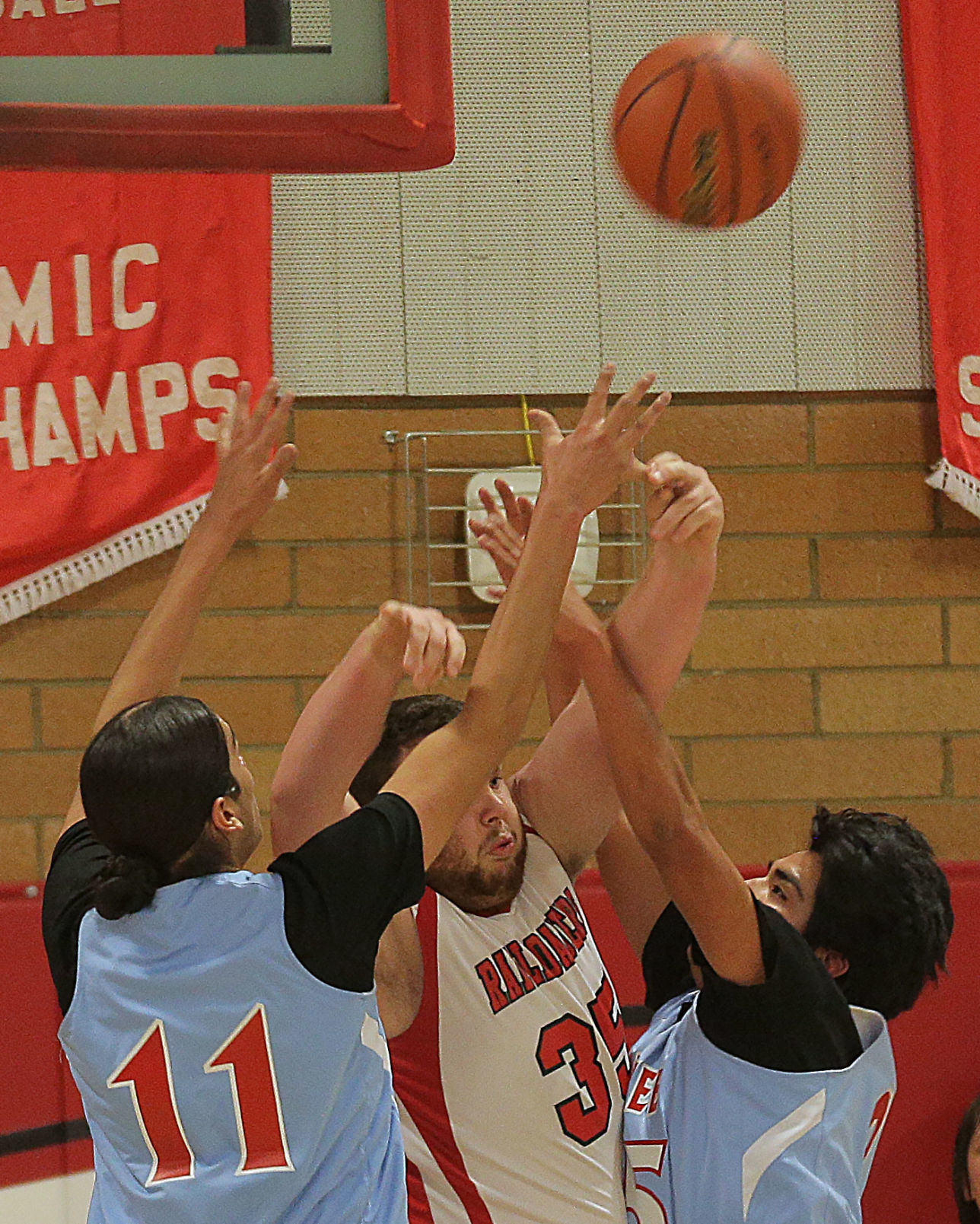 Owyhee at Carlin Boys Basketball (4).jpg